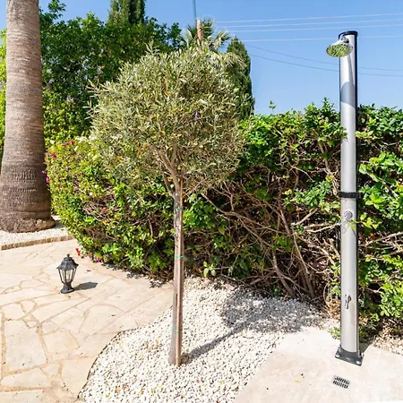 Villa Valentina By Ezoria