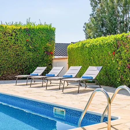 Valentina By Ezoria * Peyia