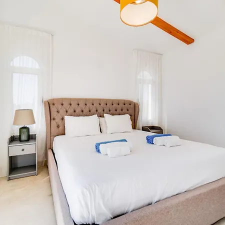 Valentina By Ezoria Villa *