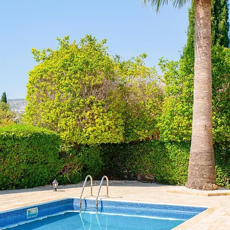 Villa Valentina By Ezoria *